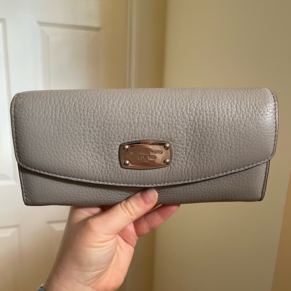 Michael Kors wallet